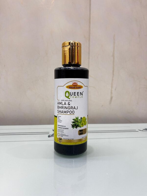 100% Natural Amla & Bhringraj Shampoo